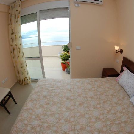 Erti'S Apartments Саранде Екстериор снимка