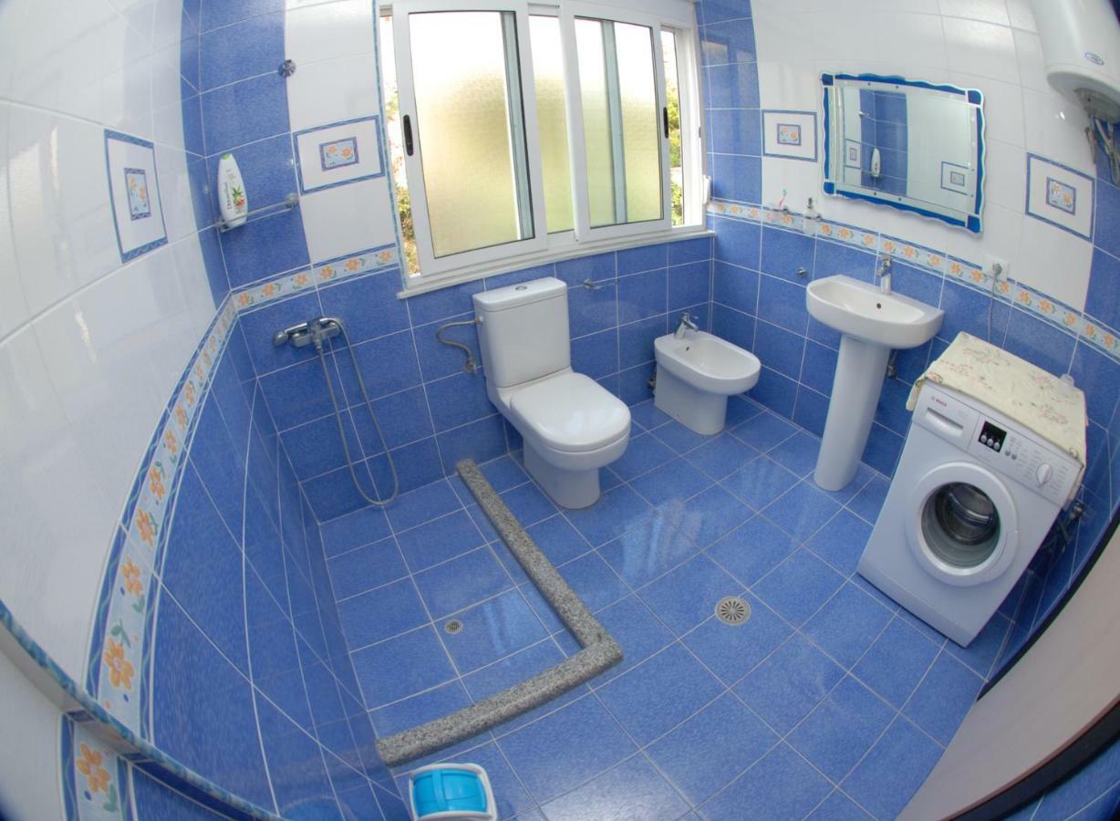 Erti'S Apartments Саранде Екстериор снимка